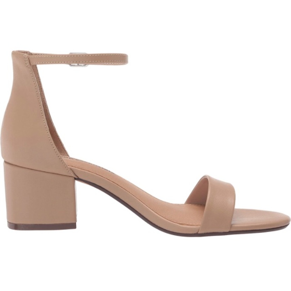 Woman’s Ankle Strap Block Low Sandal Size 5